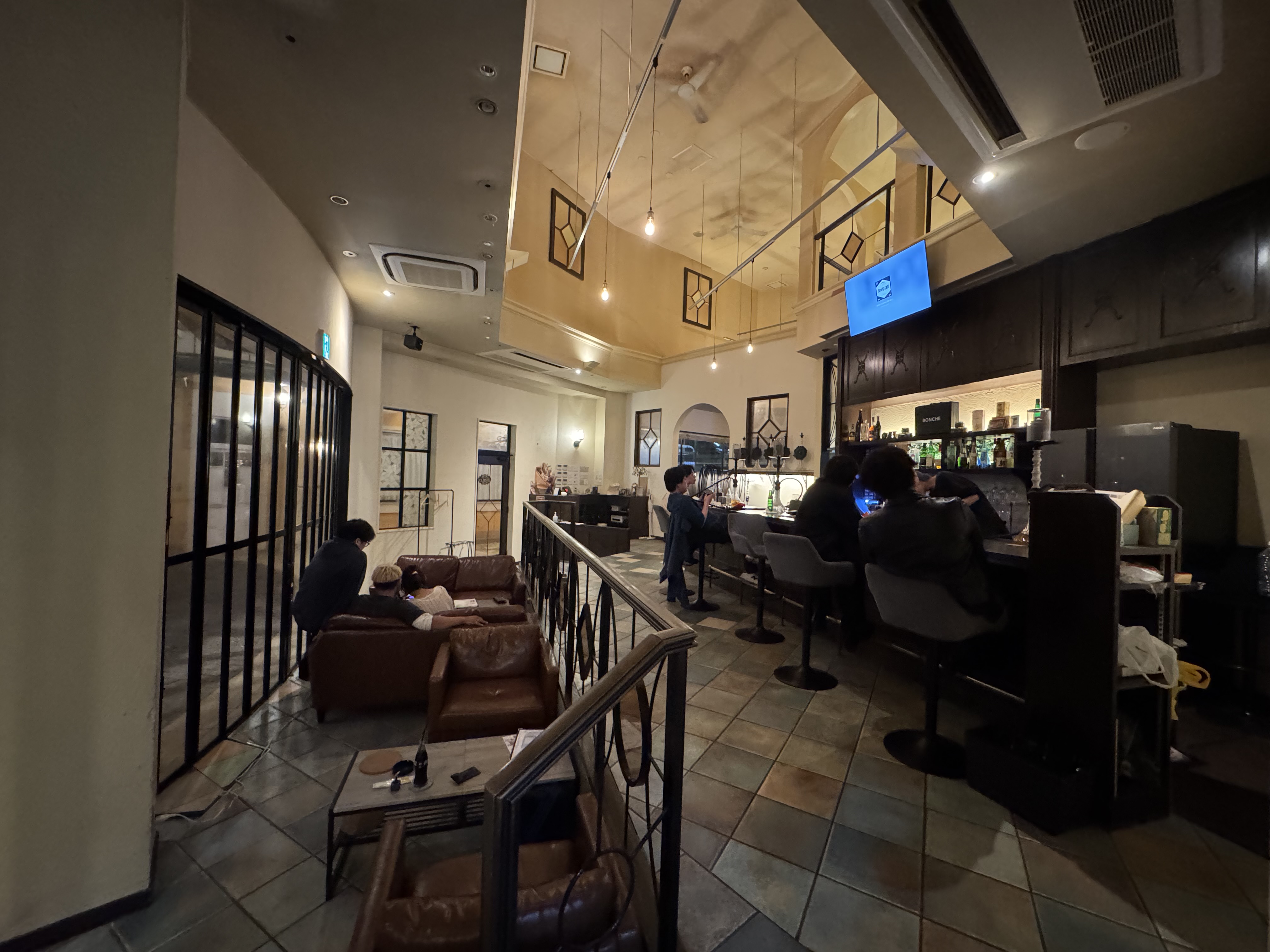 Shisha Cafe&Bar CHIMNEY シーシャカフェ バー チムニー - 画像2