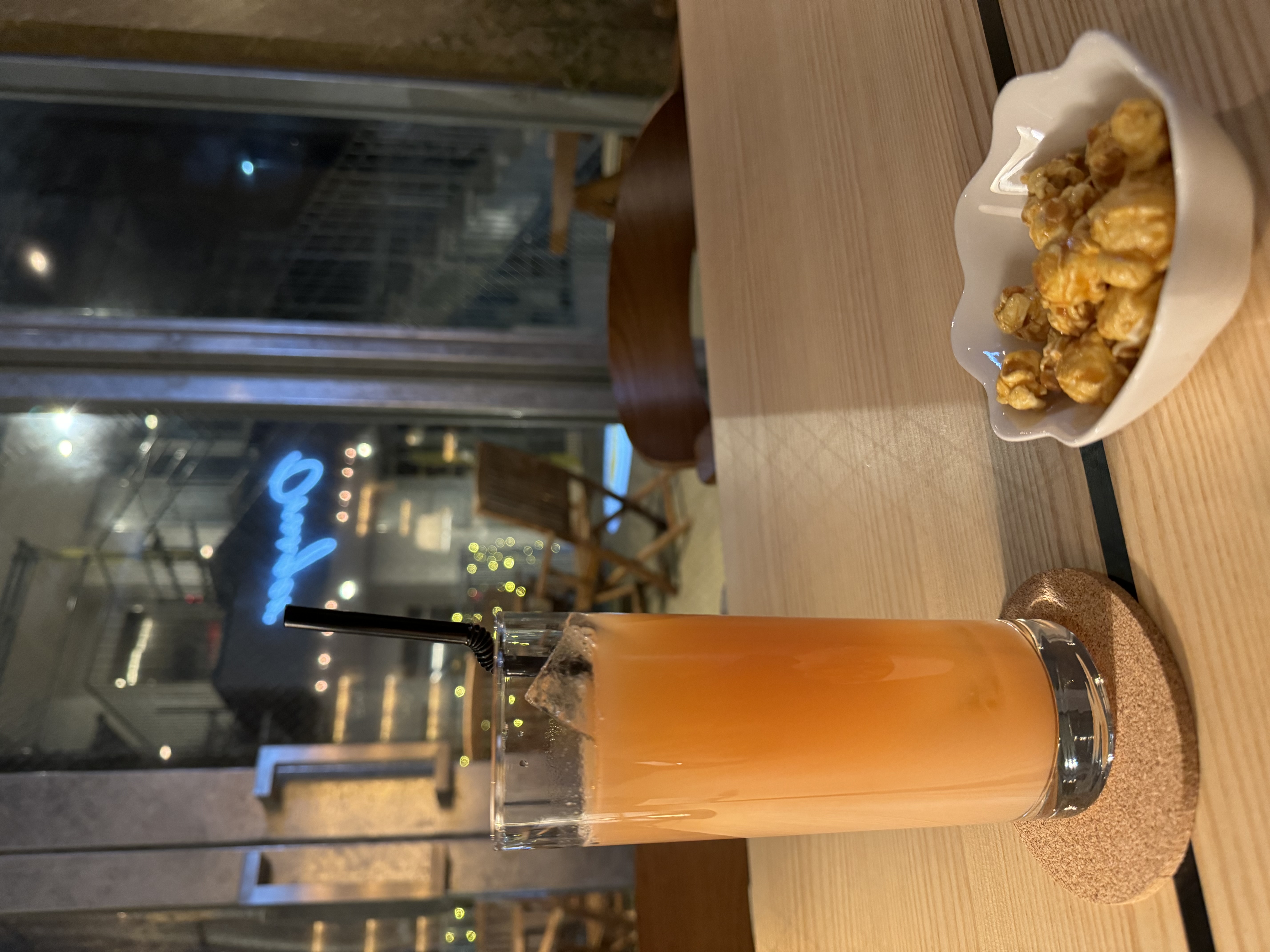 cafe & shisha bar Oranger 二子玉川（カフェアンドシーシャバー オランジュ二子玉川店） - 画像2