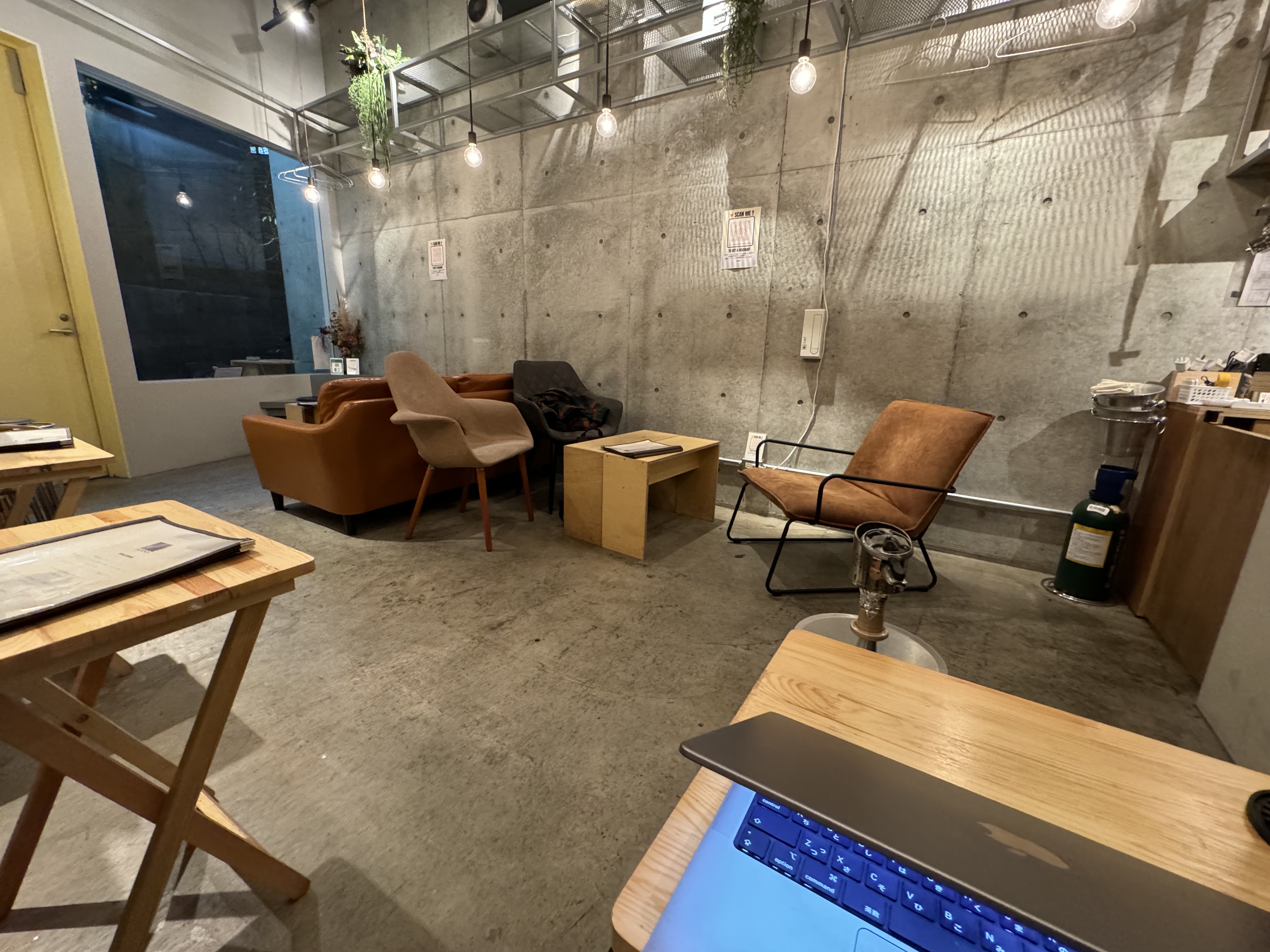 神楽坂シーシャPECO -coffee&shisha-