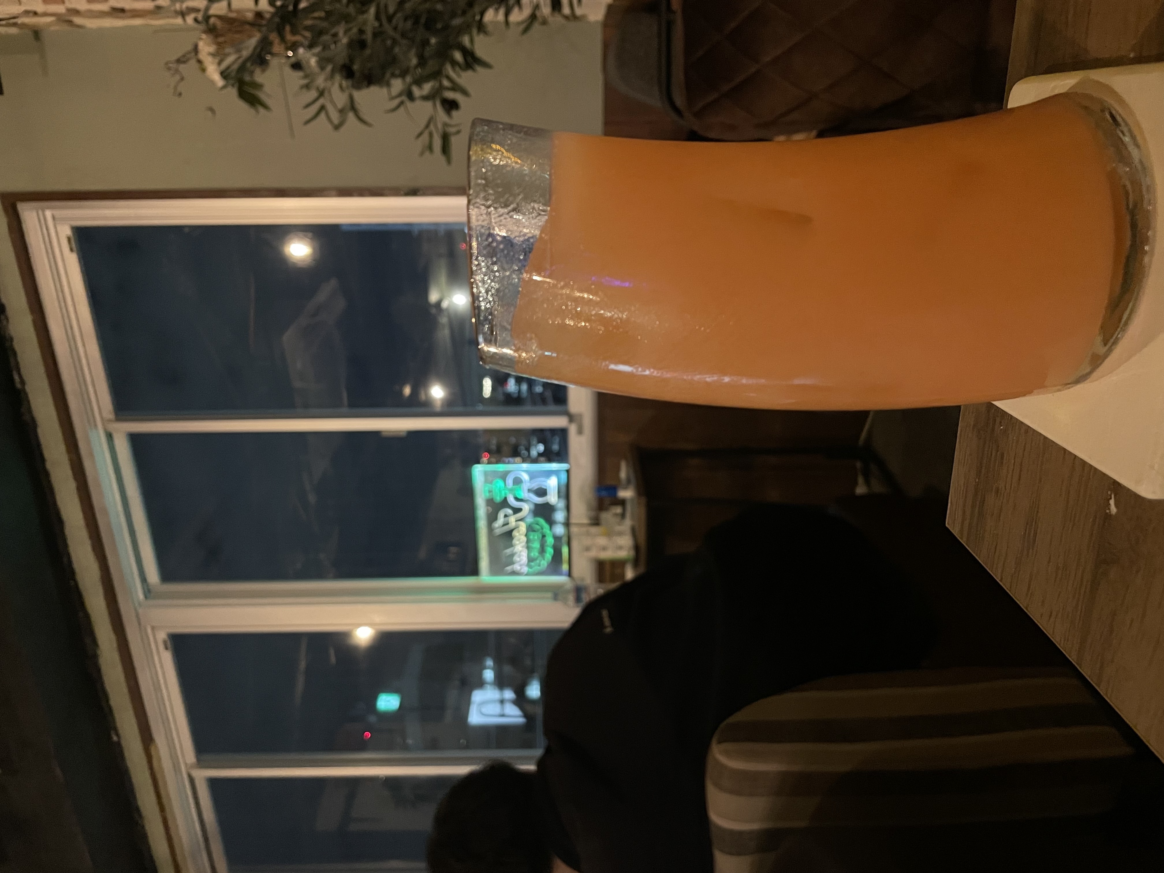 Coffee&Shisha Bar Sillage 大井町 (コーヒー&シーシャ バー シアージュ)