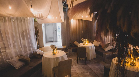 シーシャカフェ&バーmusch(ムッシュ)梅田HEP前店(hookah lounge musch)