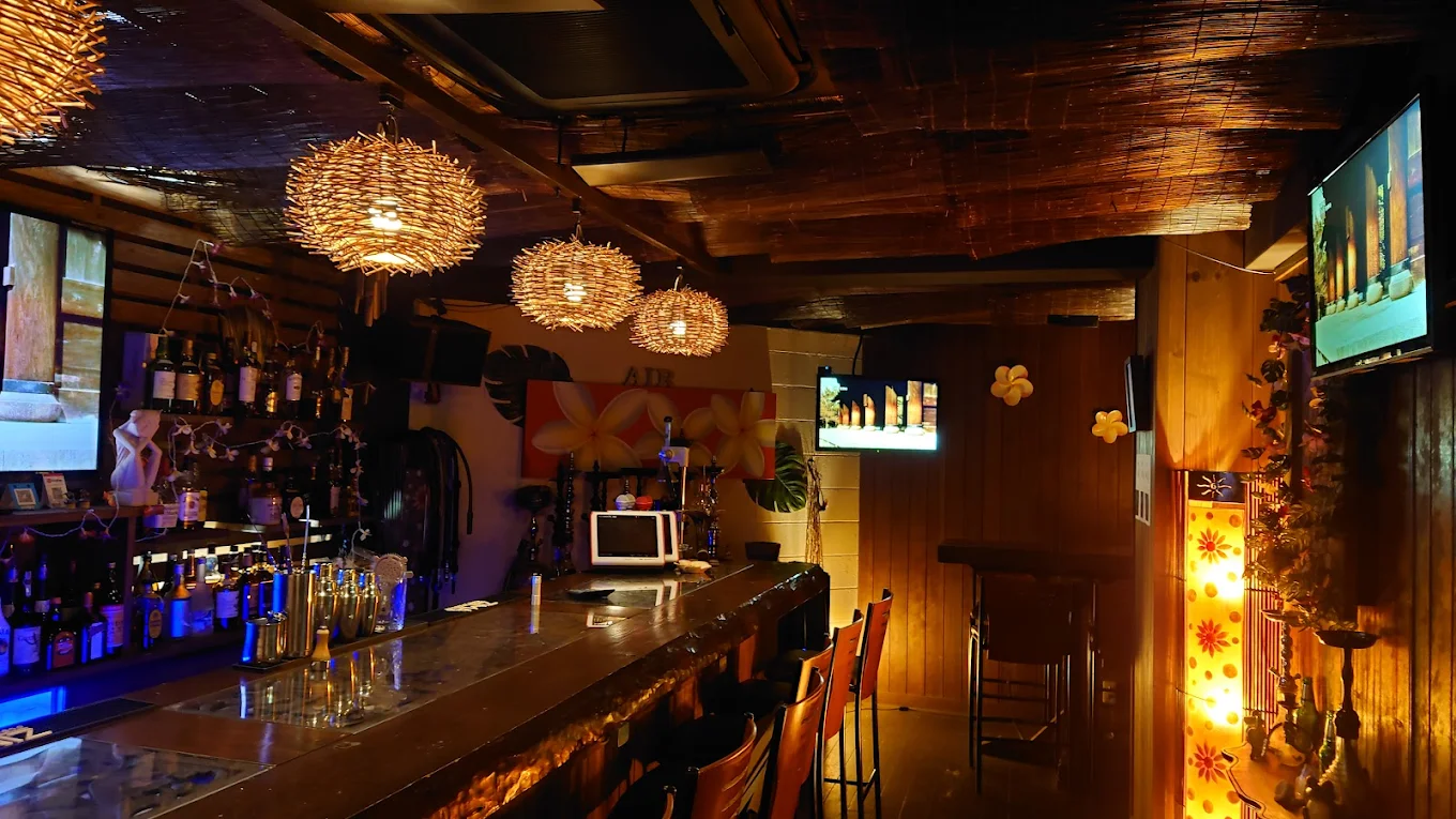 ORIENTAL BAR AIR