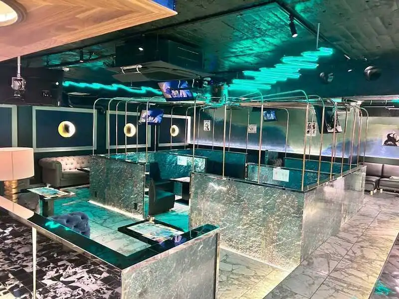 Suutopia新宿歌舞伎町2号店