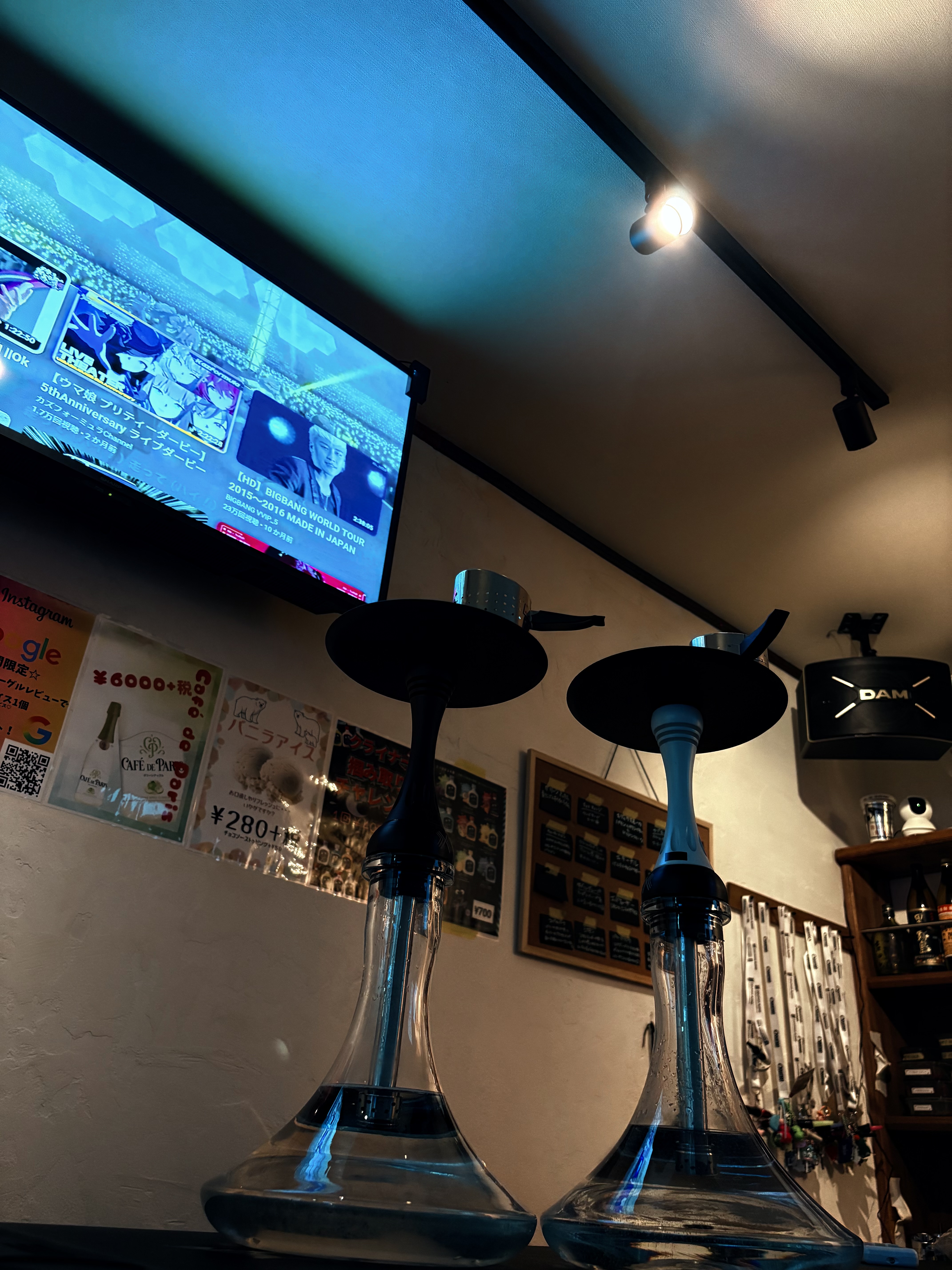 カラオケ&シーシャバーNubi