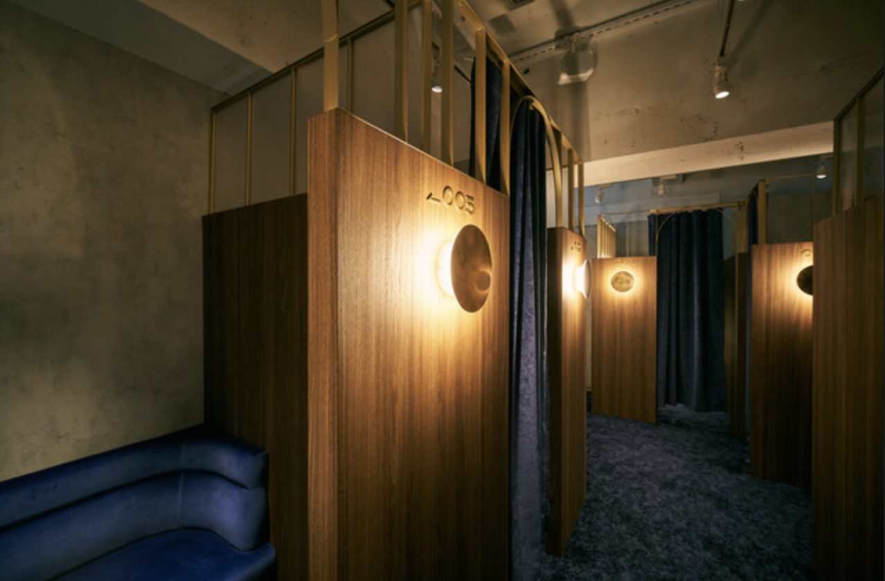 The Room 西新宿店