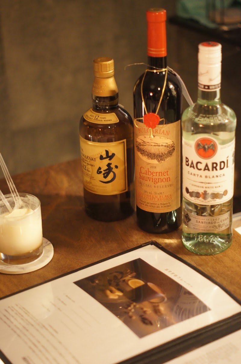 新橋 アラビアンシーシャ喫茶「ROYAL STAND」