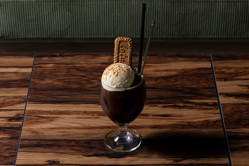 シーシャ&バー C.STAND DARTS+ シースタンドダーツ 渋谷宇田川町・センター街2号店