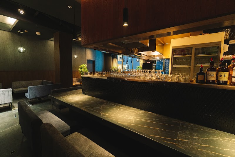 シーシャ×ダーツ×バー C.STAND シースタンド 名古屋駅東口店