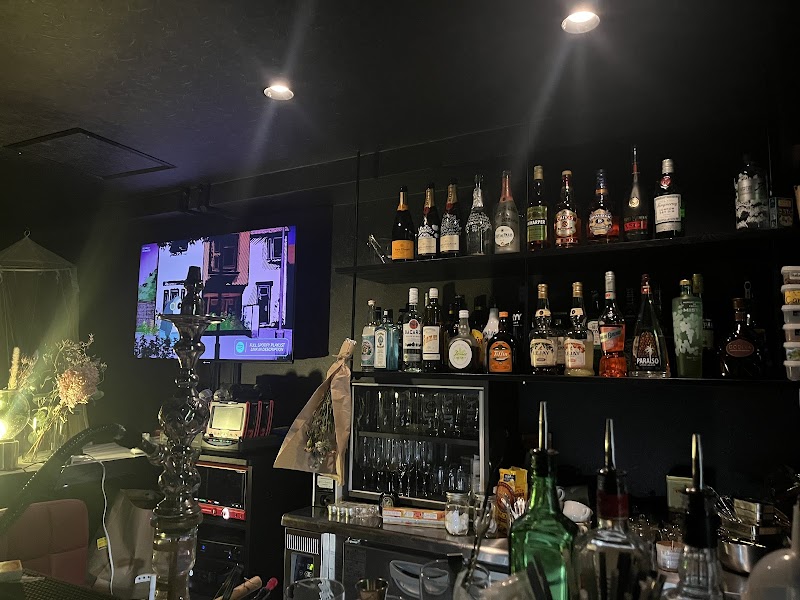 シーシャカフェ&バー 花冷え