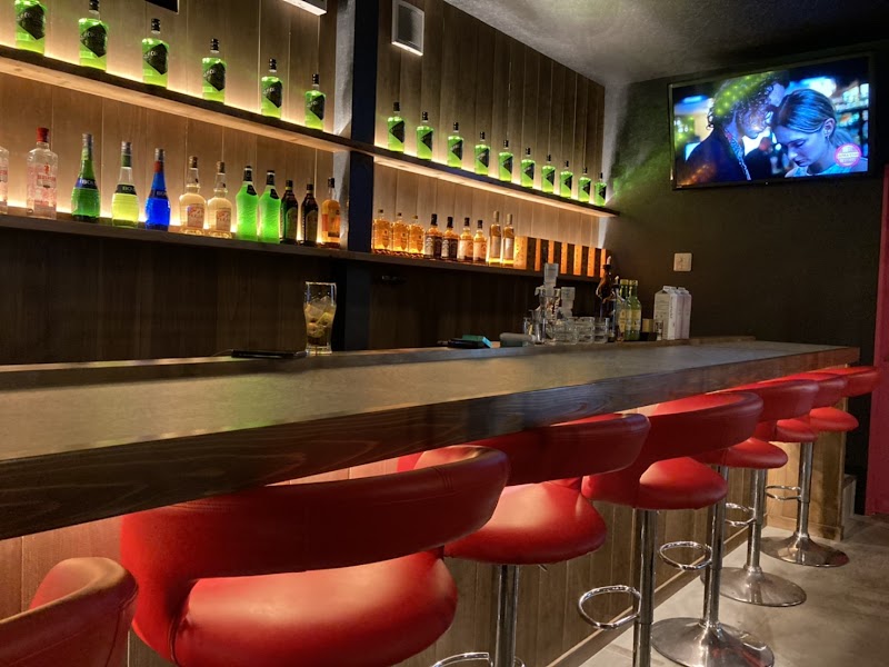 シーシャBar MOON