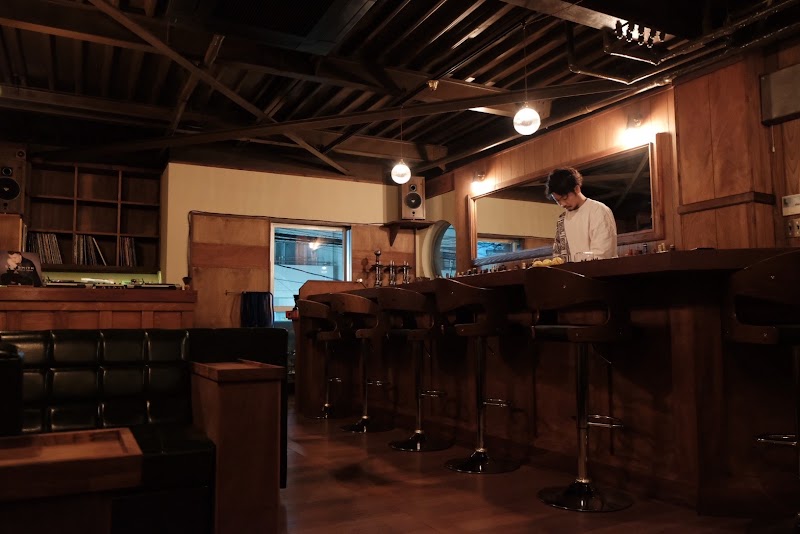 Music & Shisha L.I.B リビ 立川