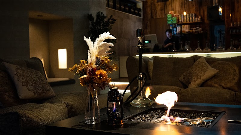 シーシャカフェ&バーmusch(ムッシュ)博多中洲店(hookah lounge musch)