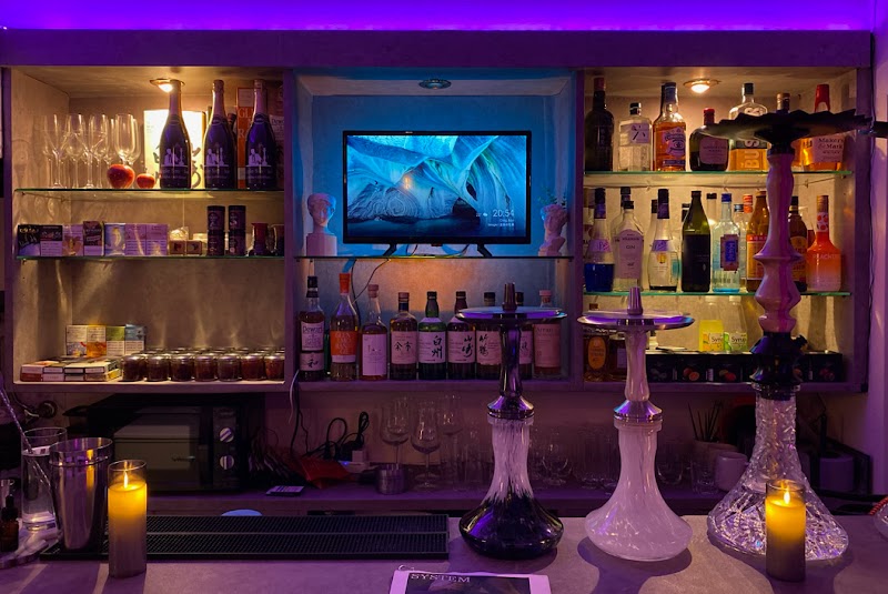 Shisha Cafe＆Bar Apple Smoke（シーシャカフェ&バー アップルスモーク）