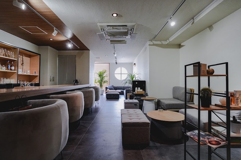 Shisha Cafe & Bar あっぷる（シーシャ カフェ バー あっぷる）