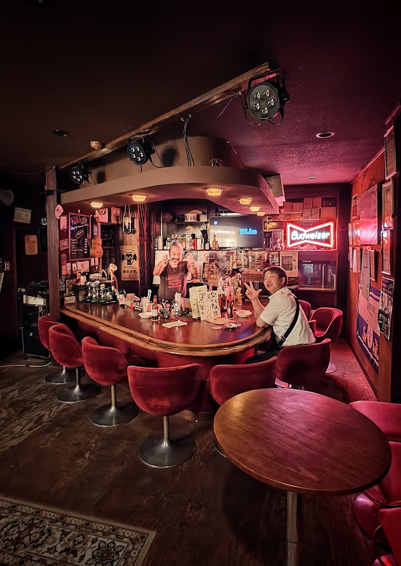 Yuki's Hookah Bar