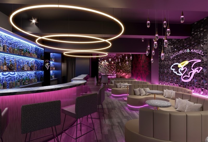 サキュバスシーシャ KISS 赤坂 ｜赤坂シーシャコンカフェ