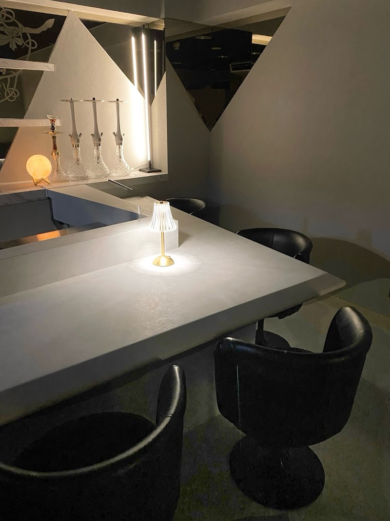 沖縄シーシャカフェ Level / レベル 那覇店 (shisha cafe&bar Level)