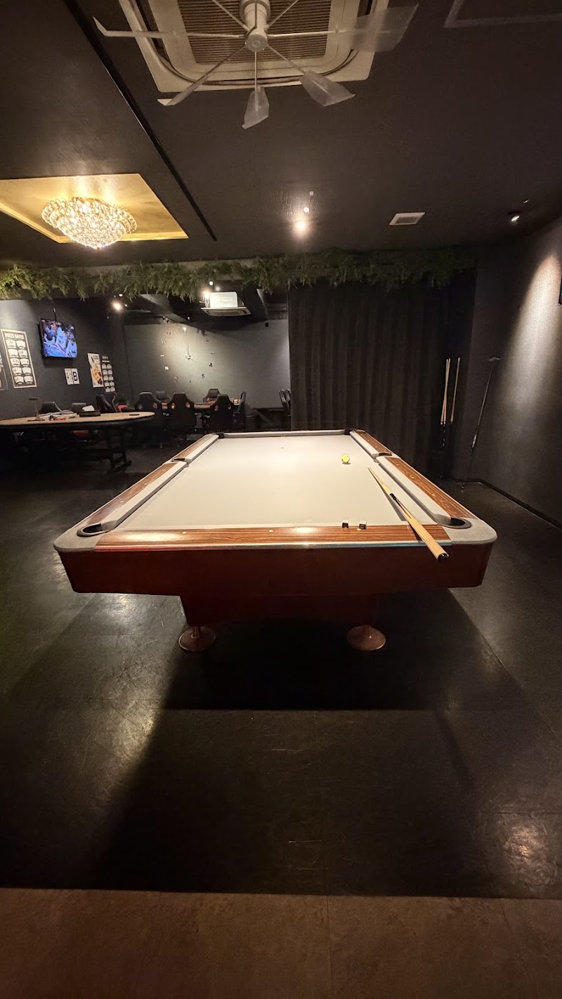 ポーカー＆シーシャバー DONK