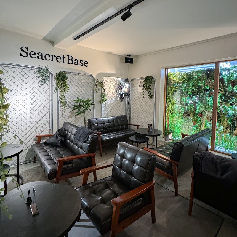 Seacret Base Cafe&Shisha Bar/シークレットベース カフェ&シーシャバー中目黒