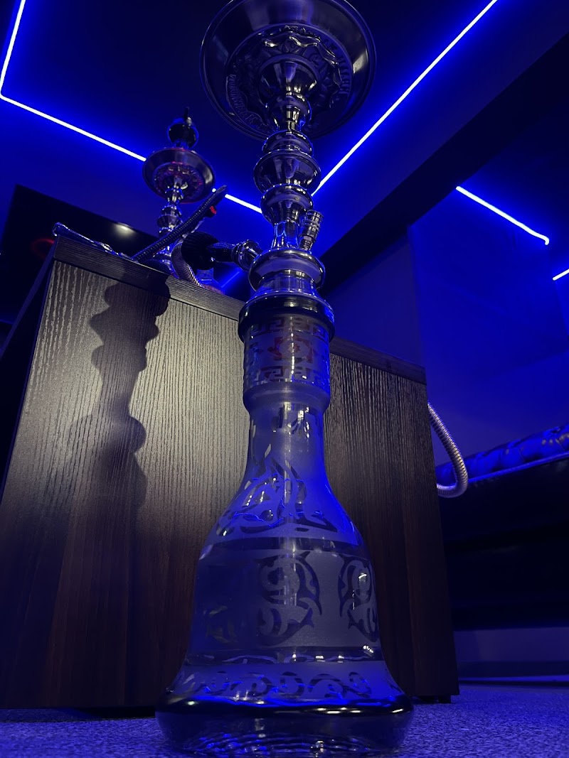 VAPE & SHISHA BAR 煙煙