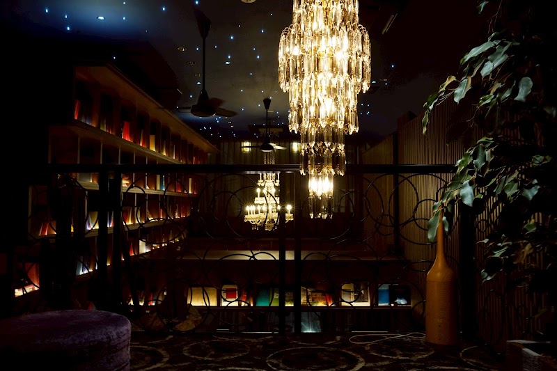 夜カフェ 緑煙 シーシャカフェ&バー