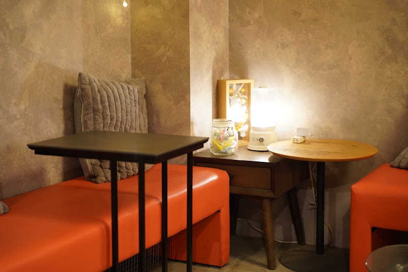 shisha cafe & bar nul(ニュル) (旧シーシャカフェ ALMASTI大塚店)