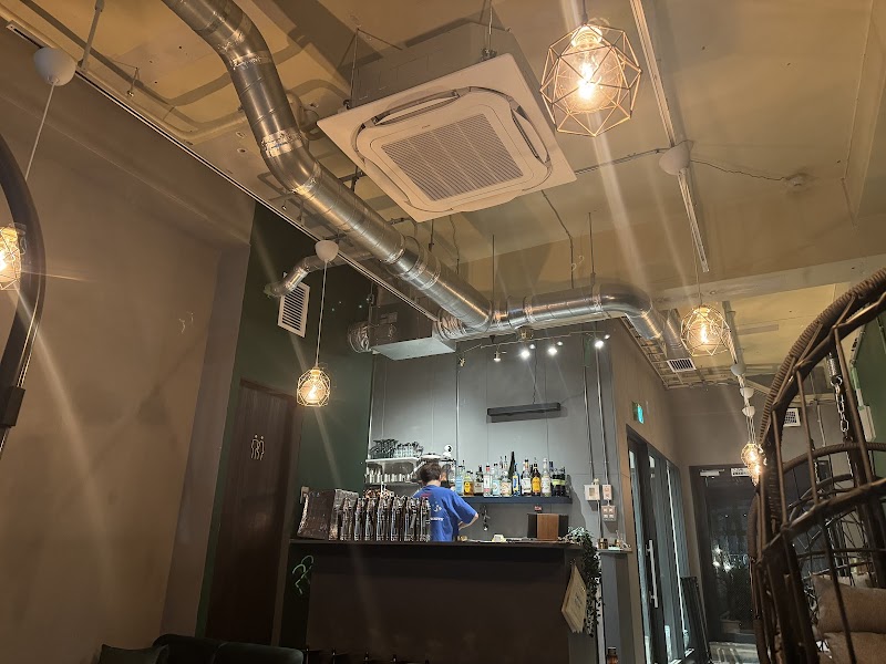 TerraceCafe&Shisha Eremo千葉テラスカフェ&シーシャ