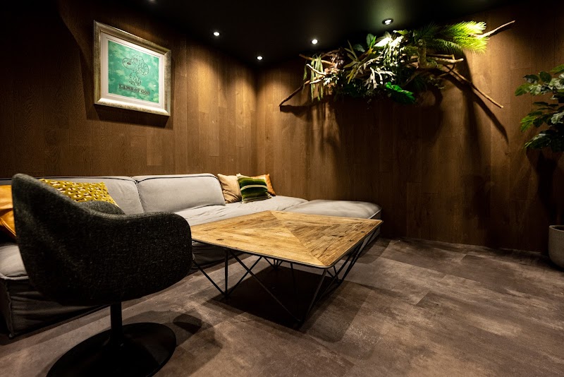 Shisha Bar ARTIS (シーシャバーアルティス)