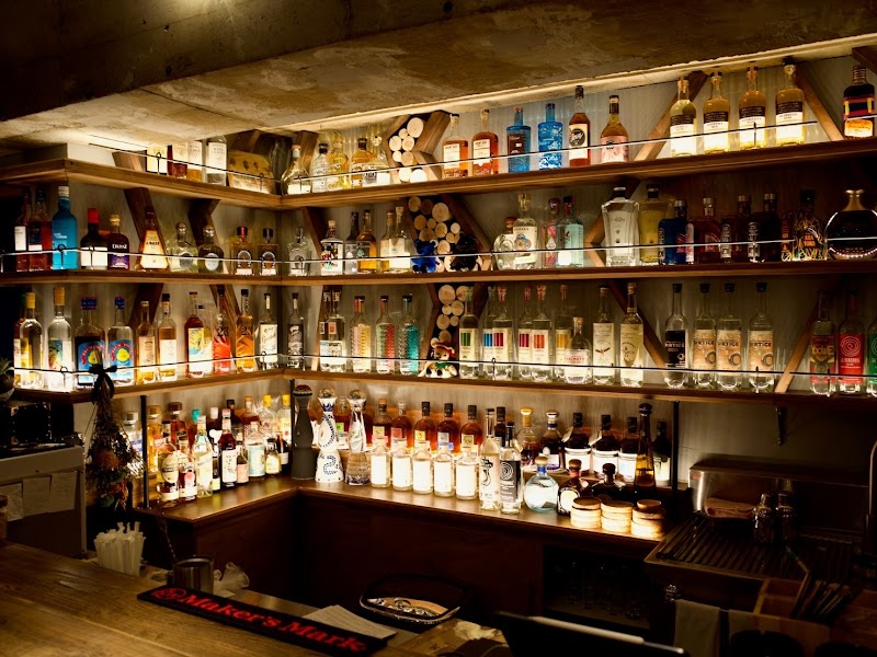 シーシャ & テキーラ メスカル バー POTATORUM