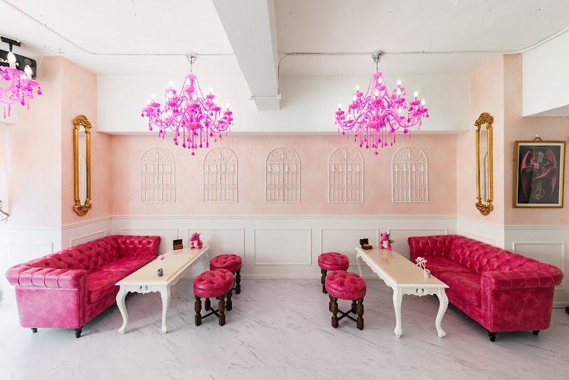 PINK DRAGON 秋葉原 シーシャ×コンセプトカフェ