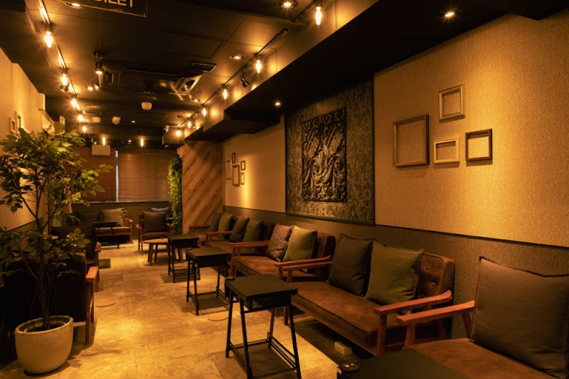 シーシャ カフェ＆バーC.STAND（シースタンド）神田北口店