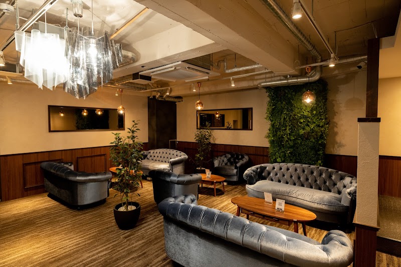 C.STAND 梅田東通り商店街店