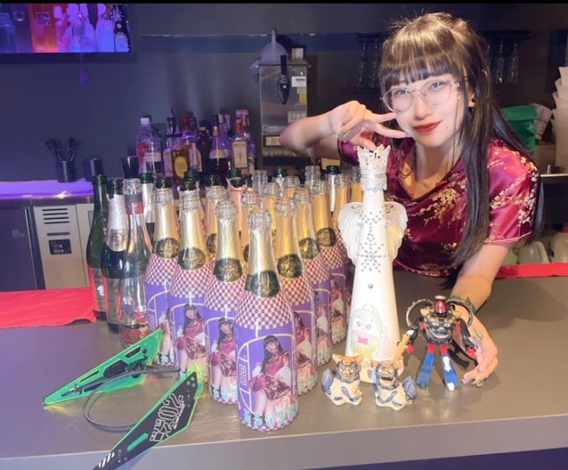 サイバーシーシャ 電脳サキュバス|歌舞伎町コンカフェ