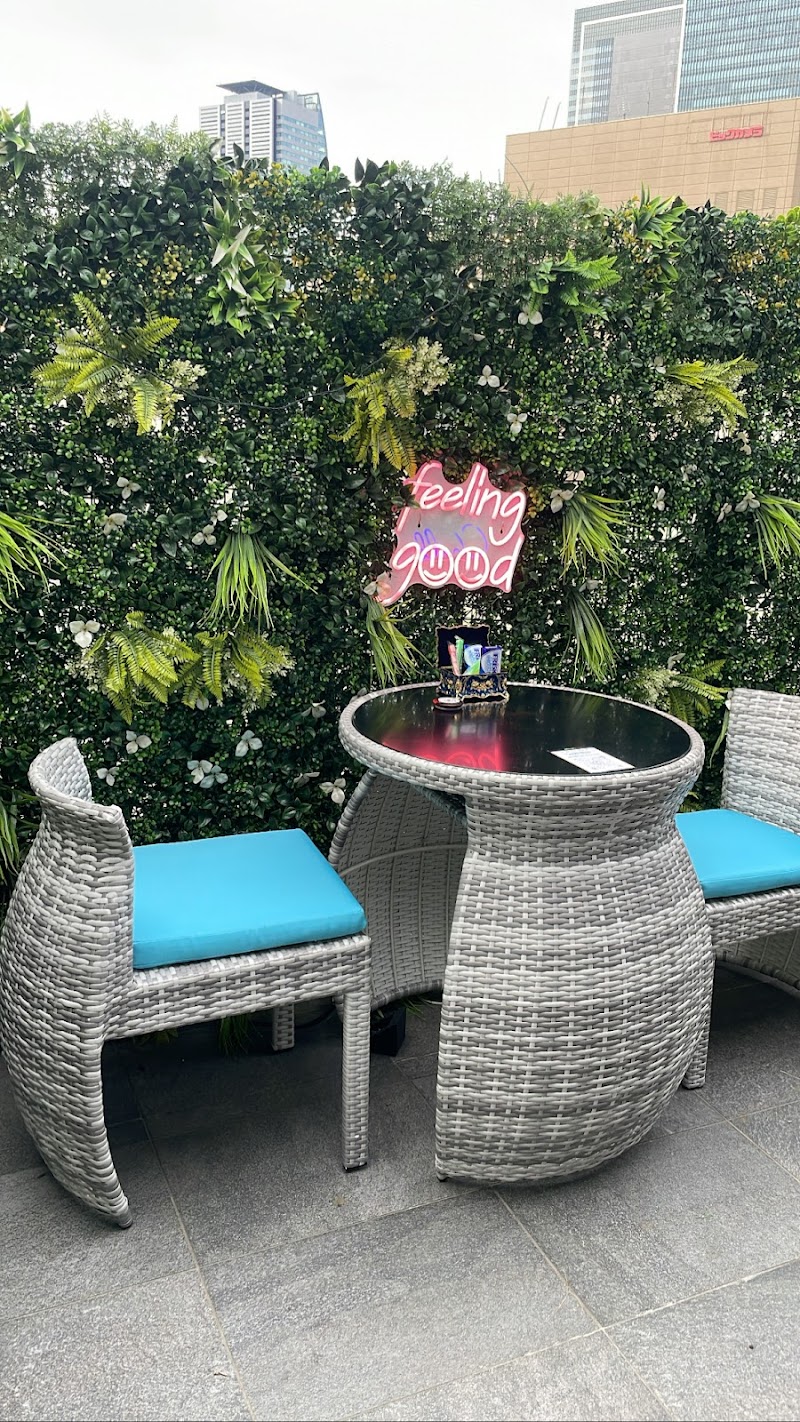 シーシャカフェバーRed Magic名古屋駅店