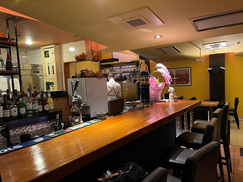 シーシャビストロZULA