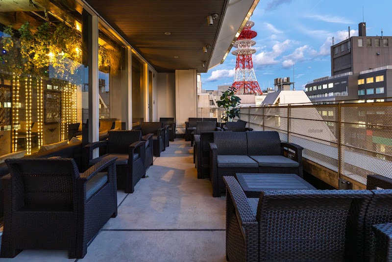 シーシャ×カフェ×バー C.STAND 天神大名店