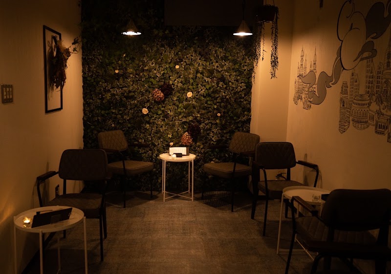 SLS シーシャcafe&bar