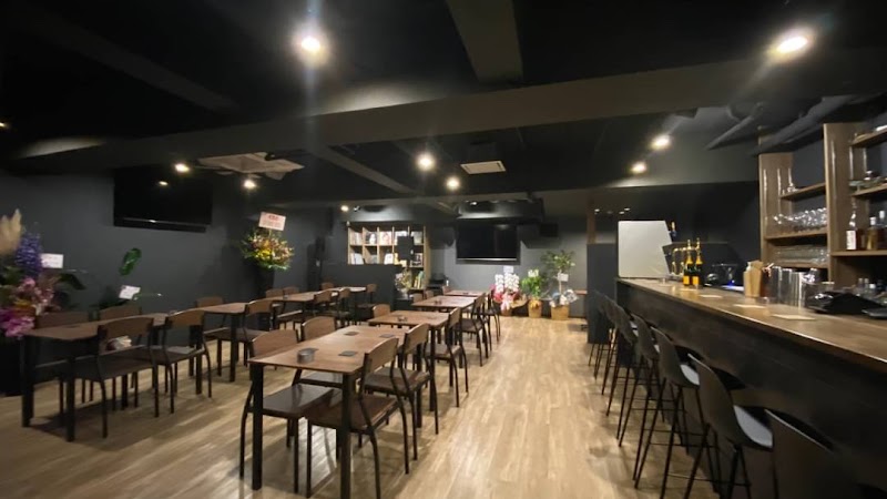 Food&Music Bar ei8ht（エイト）