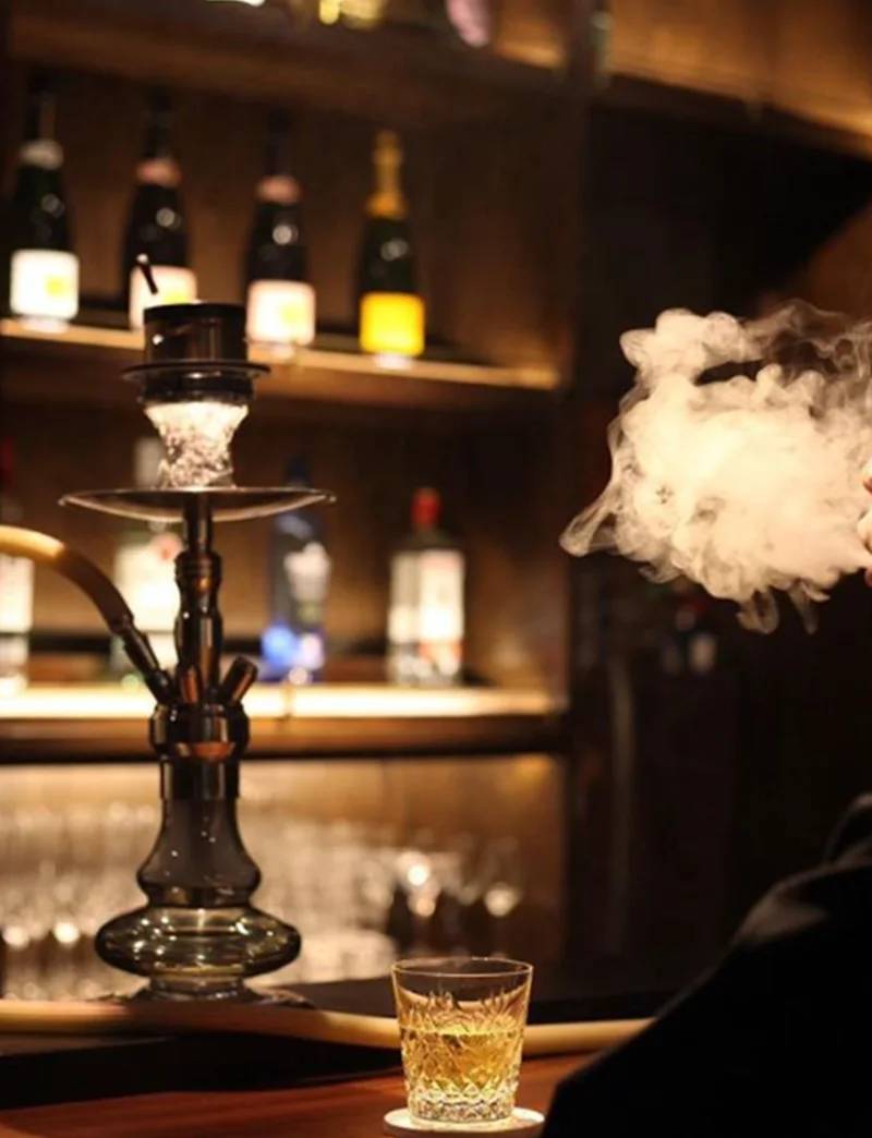新宿 ネオパラハ (NEOPARAJA) ポーカー＆シーシャバー (Poker&shisha）