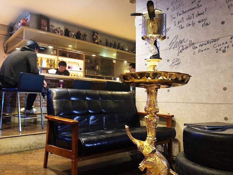 GARAGE AZABU Cafe&shisha Bar カフェ&シーシャバー