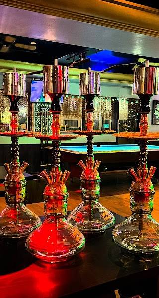 シーシャ MOJO Bar&Lounge 那覇 ビリヤード