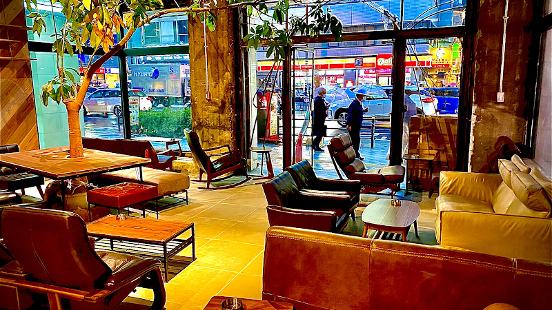シーシャ カフェ & バー NORTH VILLAGE 梅田VIP （hookah lounge cafe bar）
