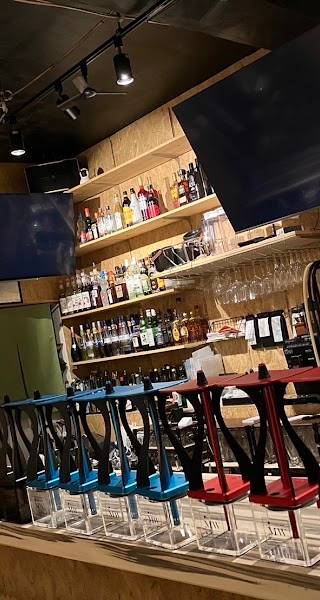SHISHA CAFE&BAR MW KOKUSAI St. 早朝9時から朝方6時まで21時間営業のシーシャのお店 1