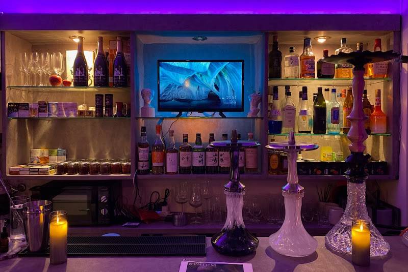 Shisha Cafe＆Bar Apple Smoke（シーシャカフェ&バー アップルスモーク）