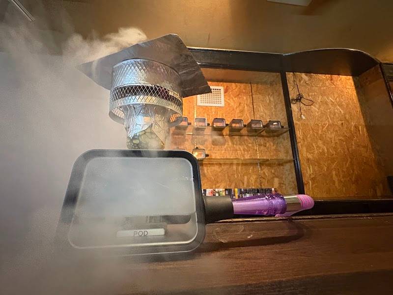 Cig Smoke Store シーシャと古着のお店