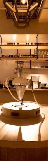 シーシャ&カフェバー リラックスラウンジ 燻 KUYURI 天神大名店