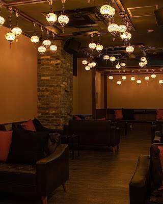 シーシャ×カフェ×バー C.STAND シースタンド 秋葉原店
