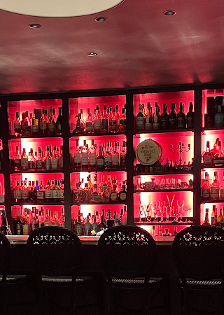 SHADOW BAR