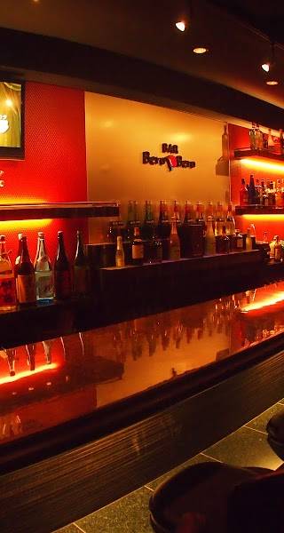 オナベ&オカマのBAR「BeroBero西船橋店」