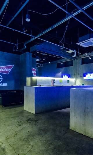 VOYAGER LOUNGE SHIBUYA DJ BAR